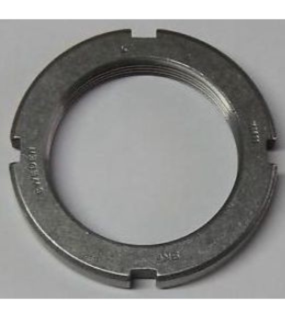 Pièce transmission tracteur - écrou de serrage de moyeu de pont avant